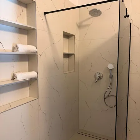Magnolia Apartment